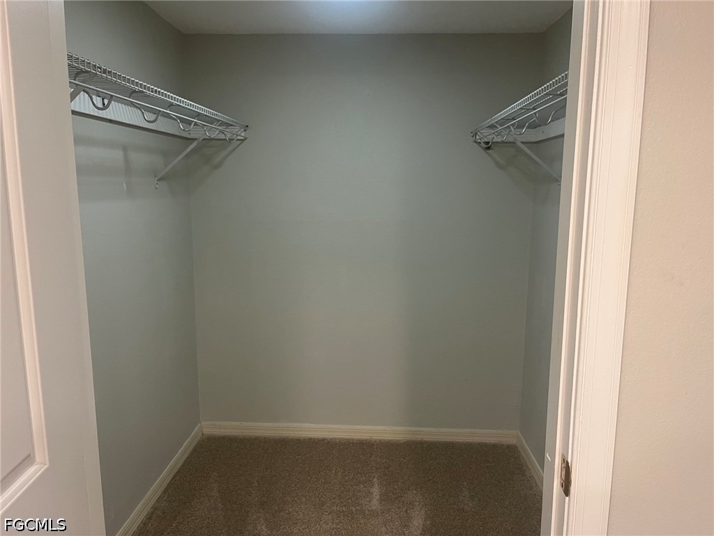 7430 Lake Breeze Drive - Photo 9