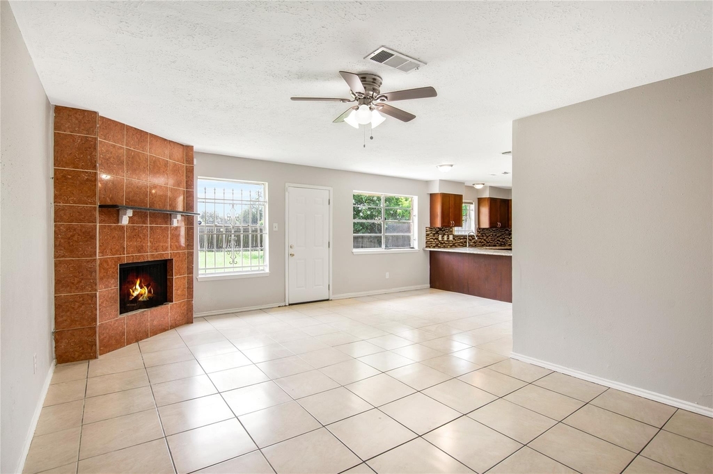 11710 Old Telegraph Road - Photo 5