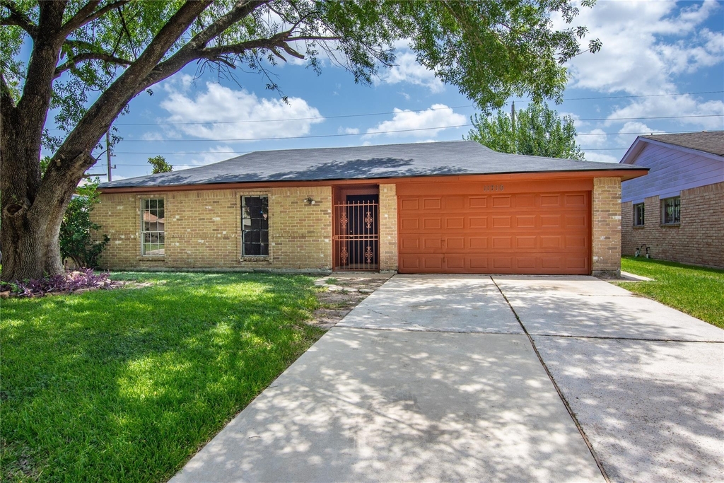11710 Old Telegraph Road - Photo 1