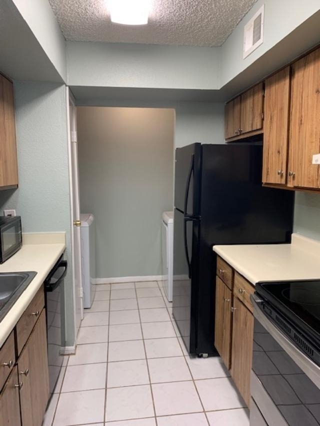 1500 Bay Area Boulevard - Photo 4