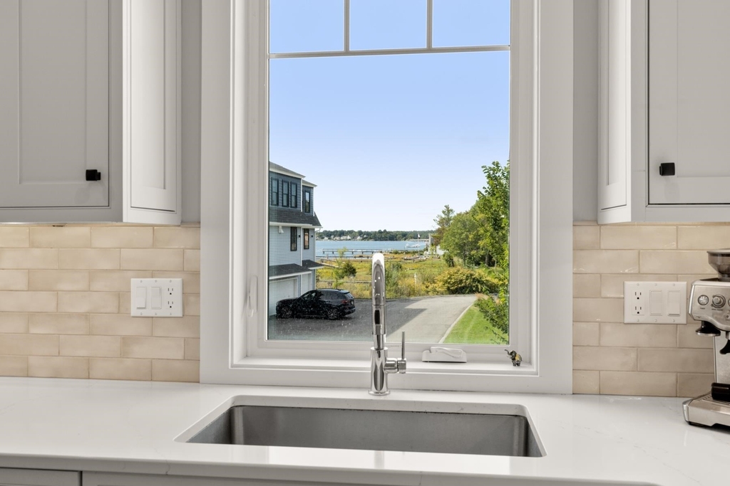 28 Little Bay - Photo 4