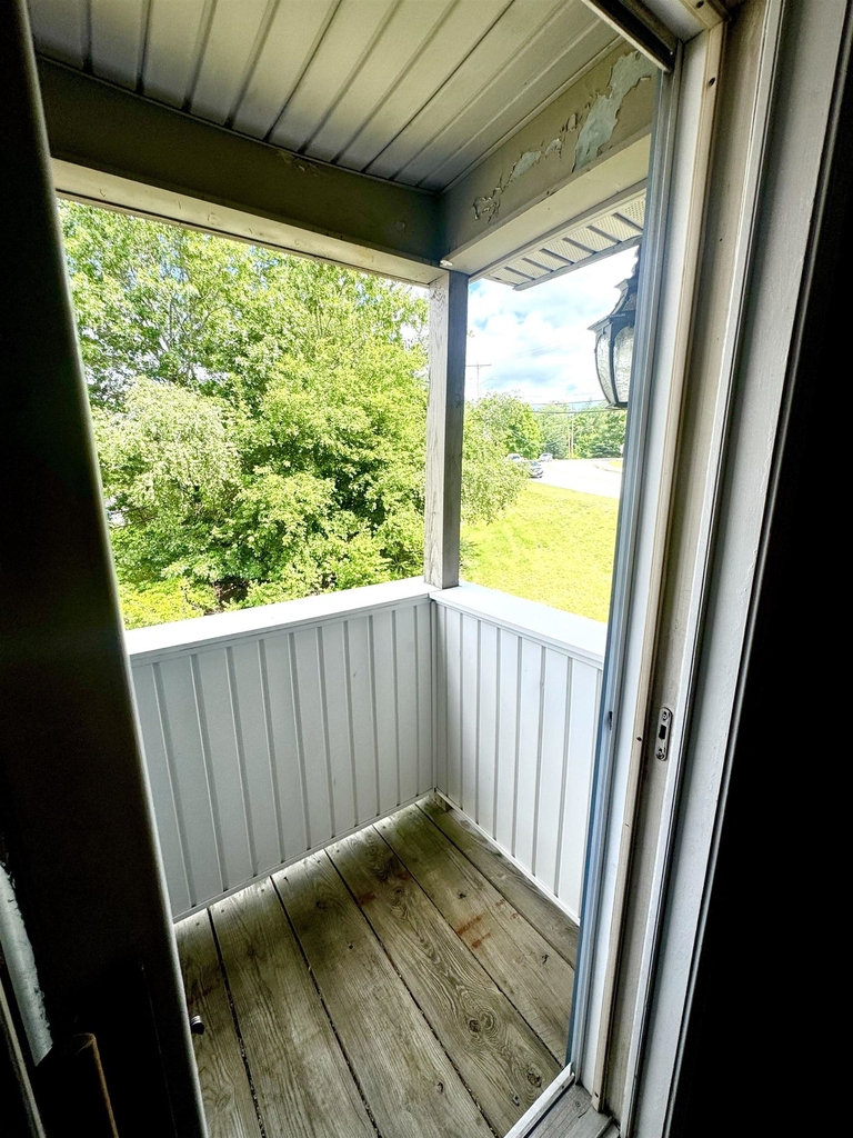 130 Eastern - Photo 5