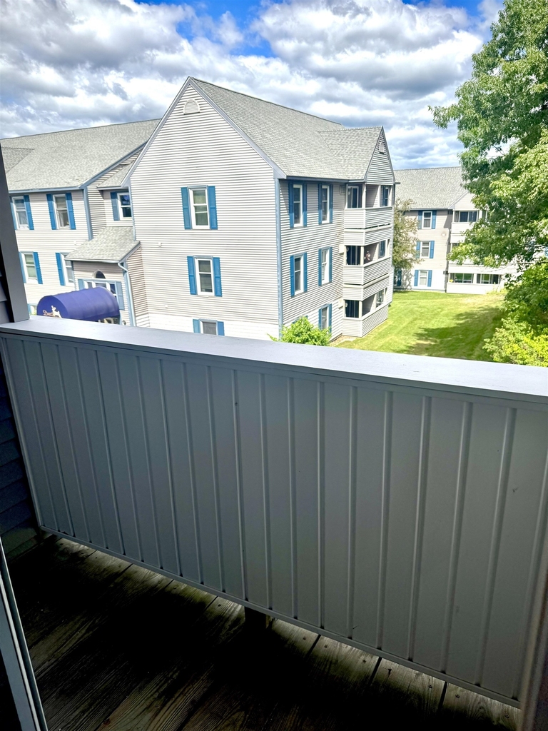 130 Eastern - Photo 4
