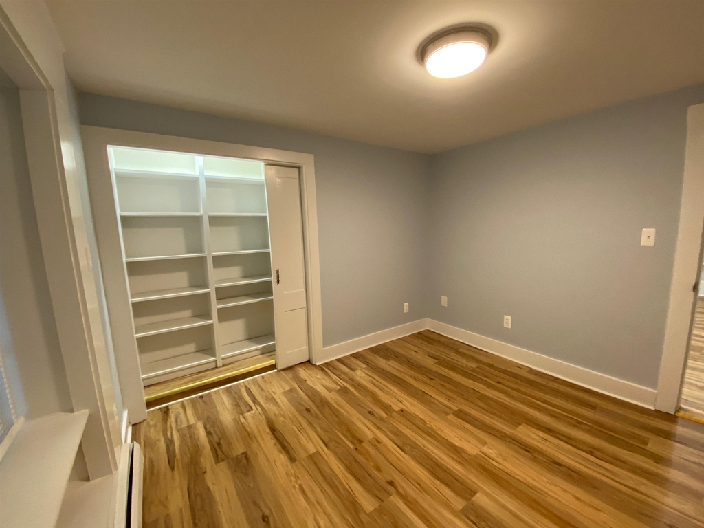 63 Main - Photo 11