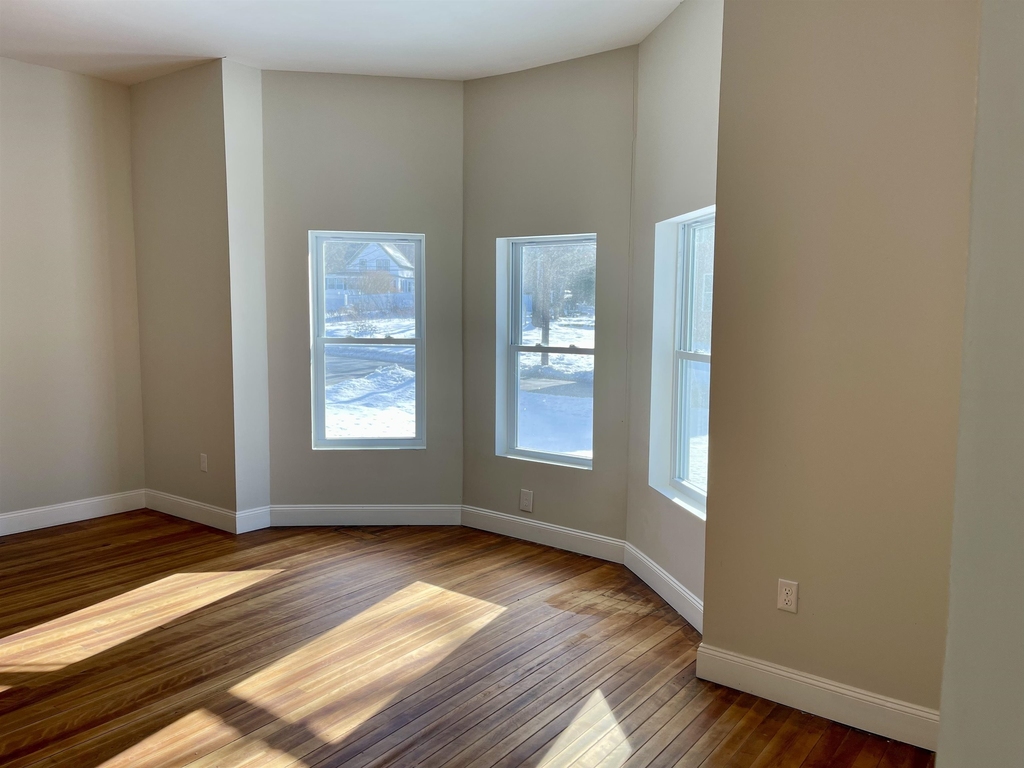 90 Pleasant - Photo 1