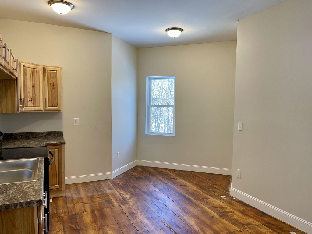 90 Pleasant - Photo 9