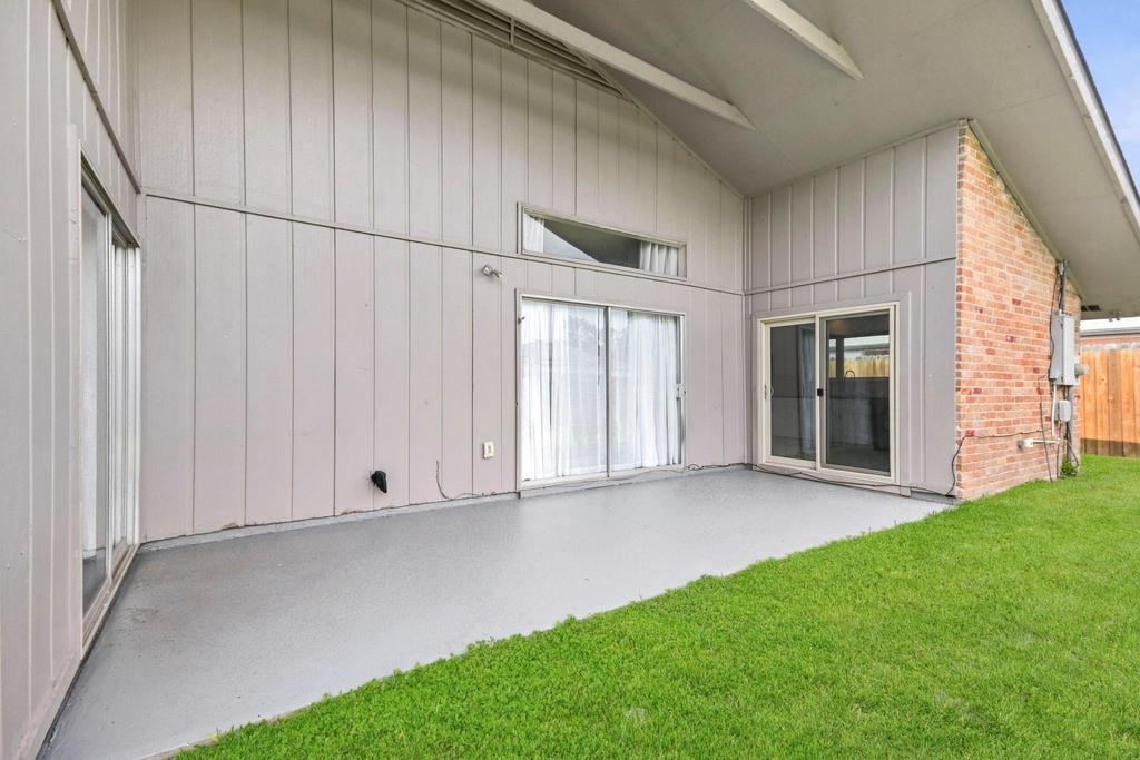 830 Seacliff Drive - Photo 14