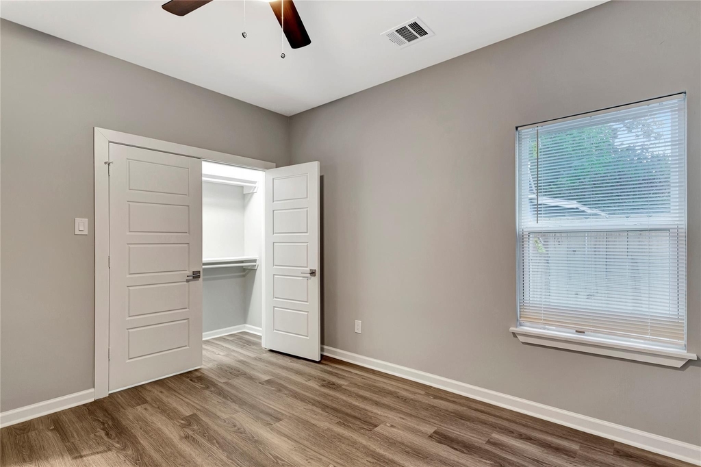 6813 Liverpool Street - Photo 6