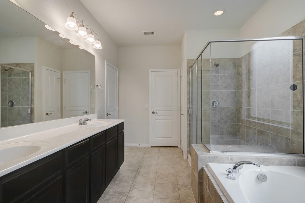 16617 Conner Creek Lane - Photo 14