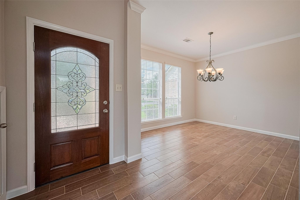 20834 Avery Cove Lane - Photo 2