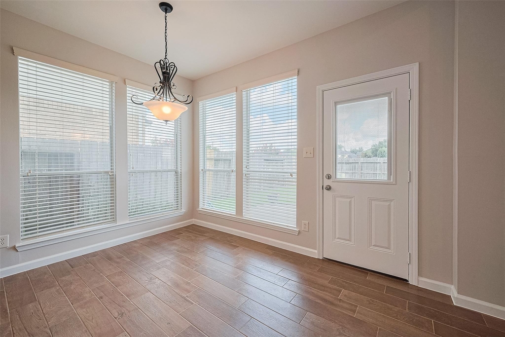 20834 Avery Cove Lane - Photo 19