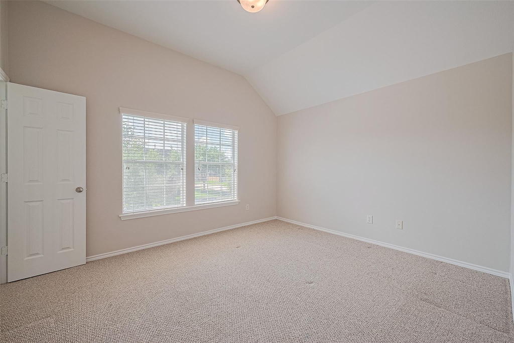 20834 Avery Cove Lane - Photo 34