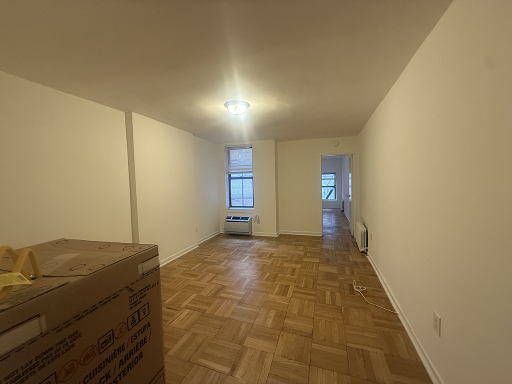 191 East 76th Street - Photo 0