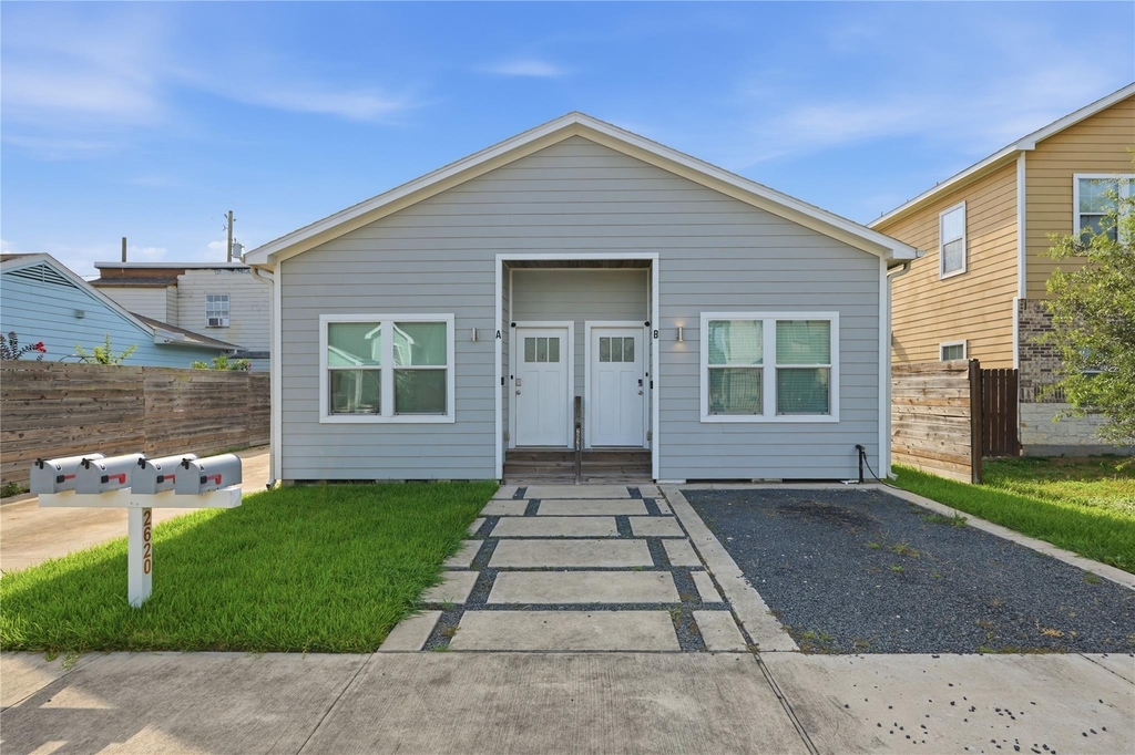 2620 Delafield Street - Photo 0
