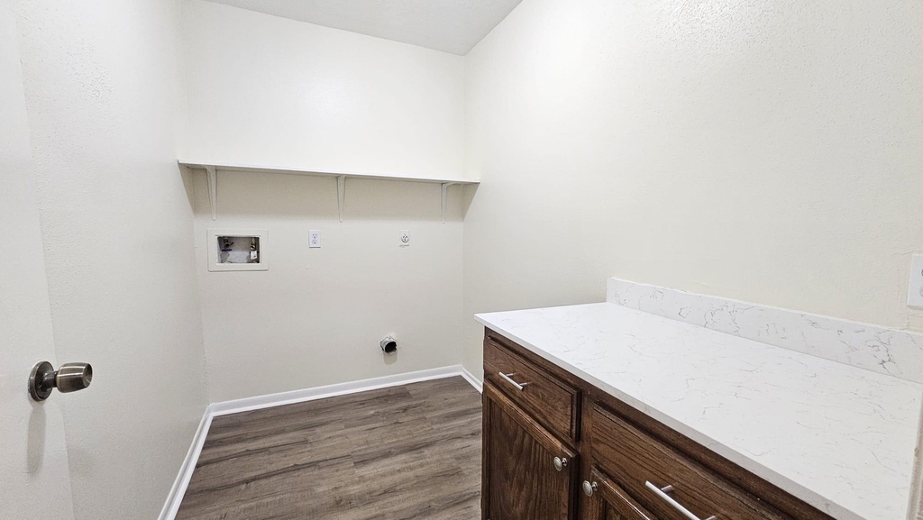10303 Old Towne Lane - Photo 19
