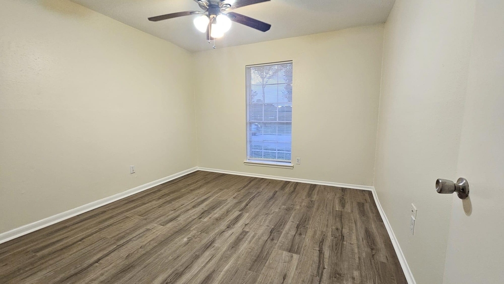 10303 Old Towne Lane - Photo 14