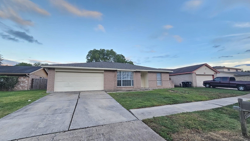 10303 Old Towne Lane - Photo 0
