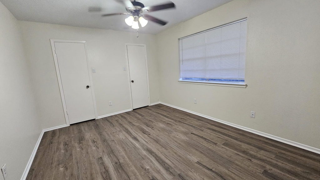 10303 Old Towne Lane - Photo 15