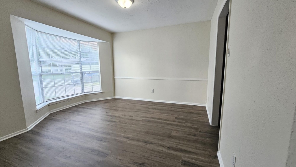 10303 Old Towne Lane - Photo 10