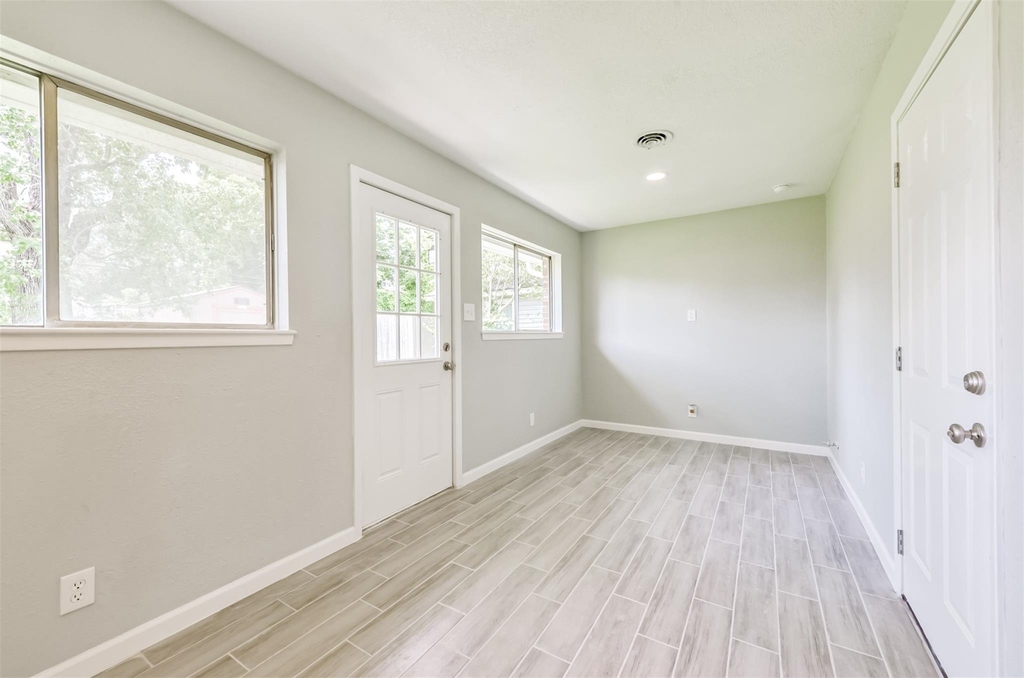 9631 Bundy Lane - Photo 14