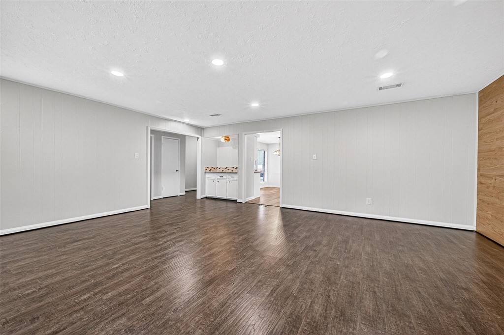 21043 Northern Colony Ct - Photo 9