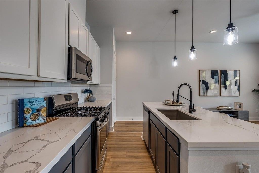 13131 Perennial Springs Drive - Photo 8