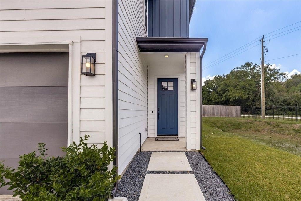 13131 Perennial Springs Drive - Photo 1