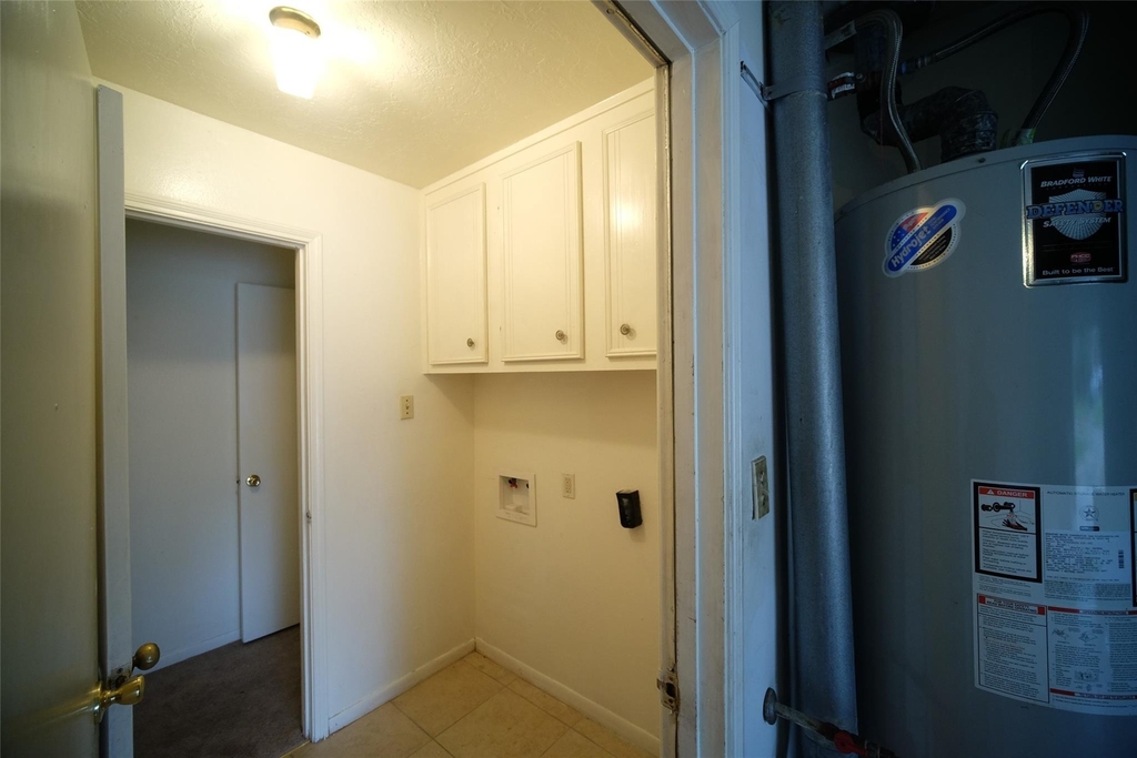 12403 Bexley Drive - Photo 7