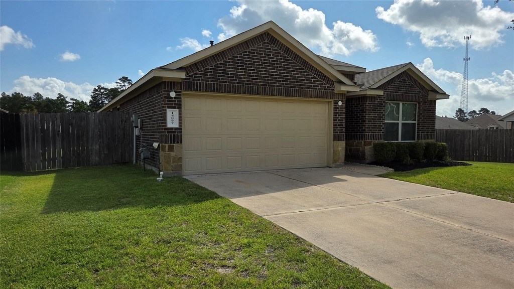 14097 Lake Crescent Drive - Photo 2
