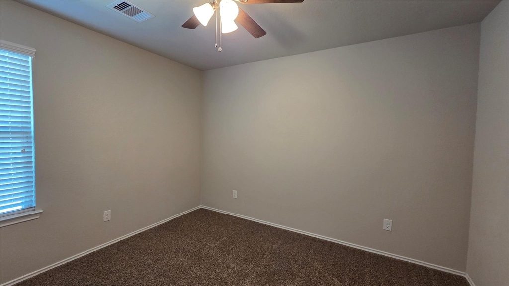 14097 Lake Crescent Drive - Photo 8