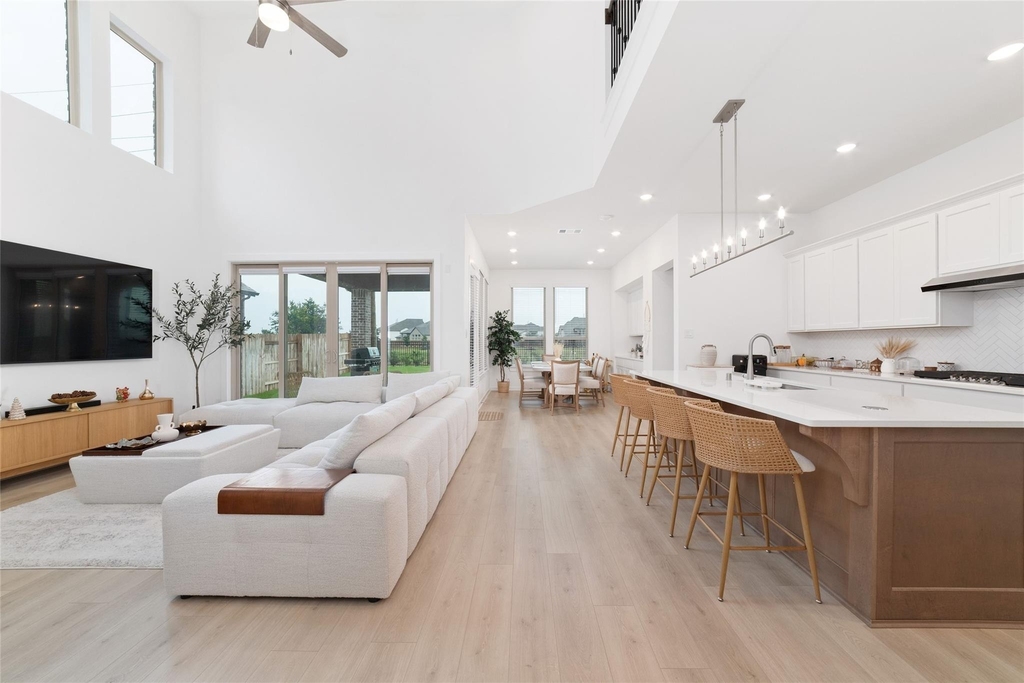 24711 Hibiscus Garden Way - Photo 12
