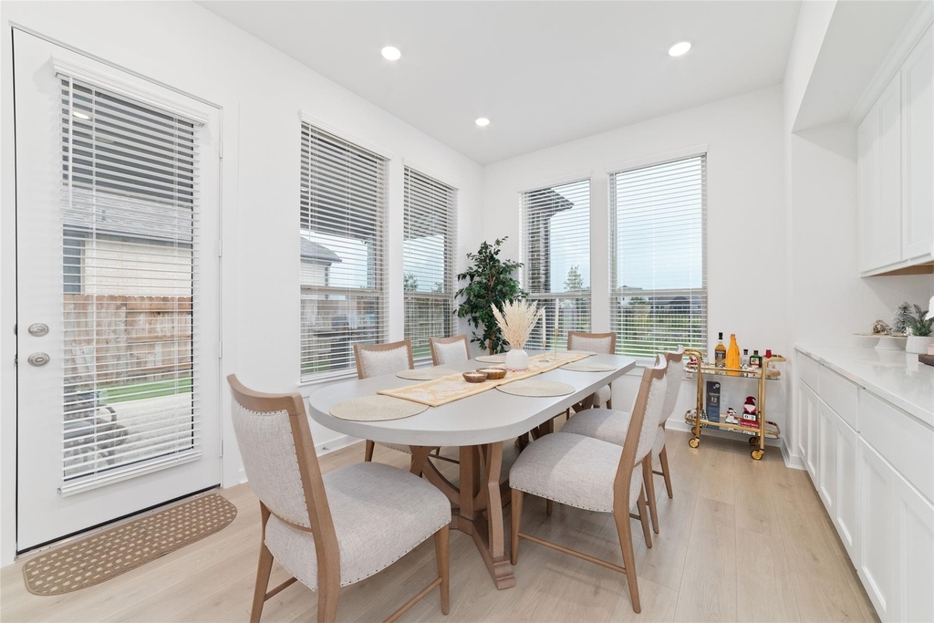 24711 Hibiscus Garden Way - Photo 21