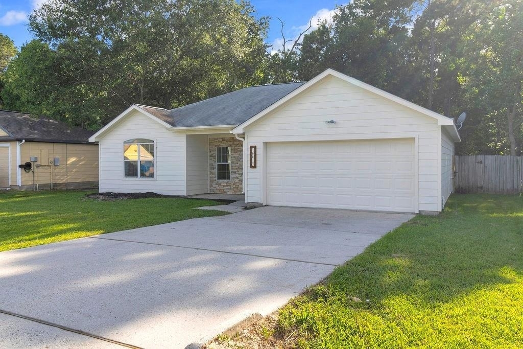 16413 Danika Oak Drive - Photo 1
