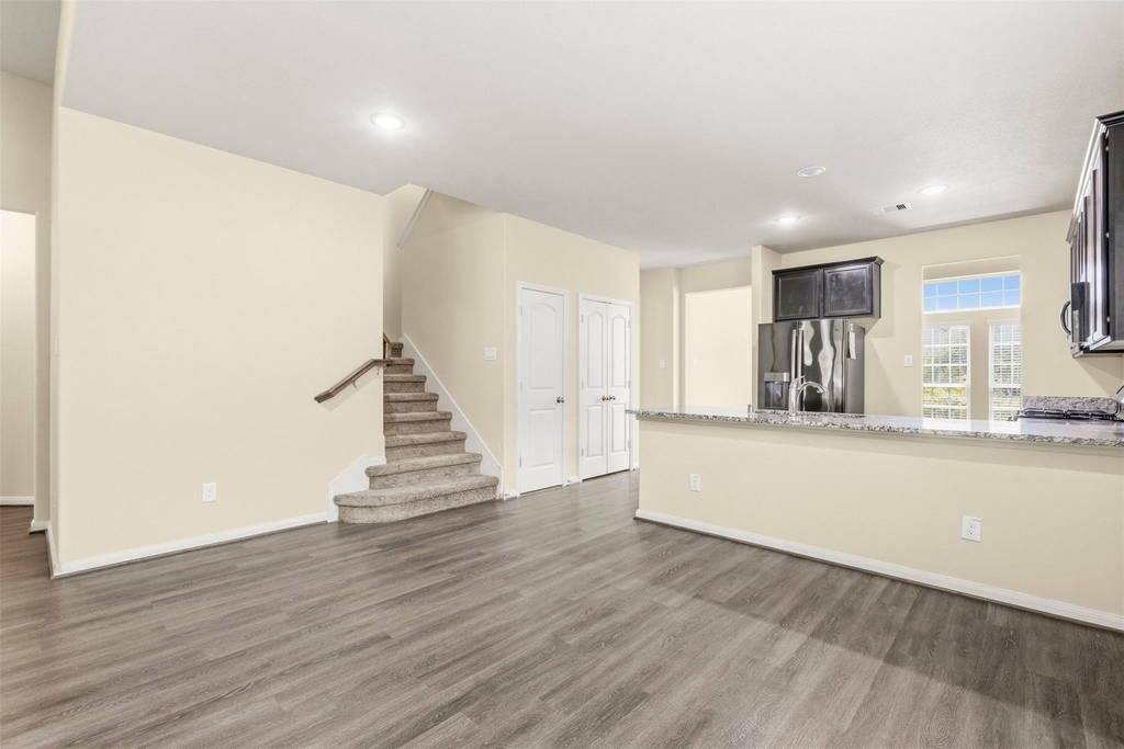 6131 Carpenters Cove Lane - Photo 10