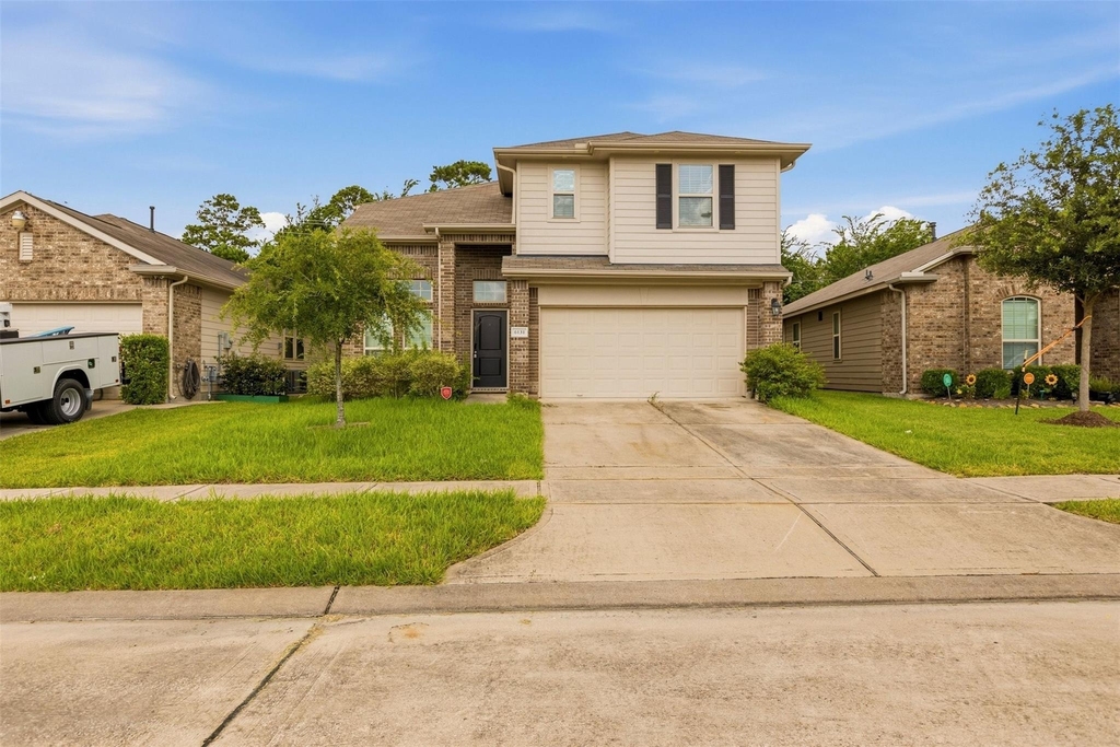 6131 Carpenters Cove Lane - Photo 0