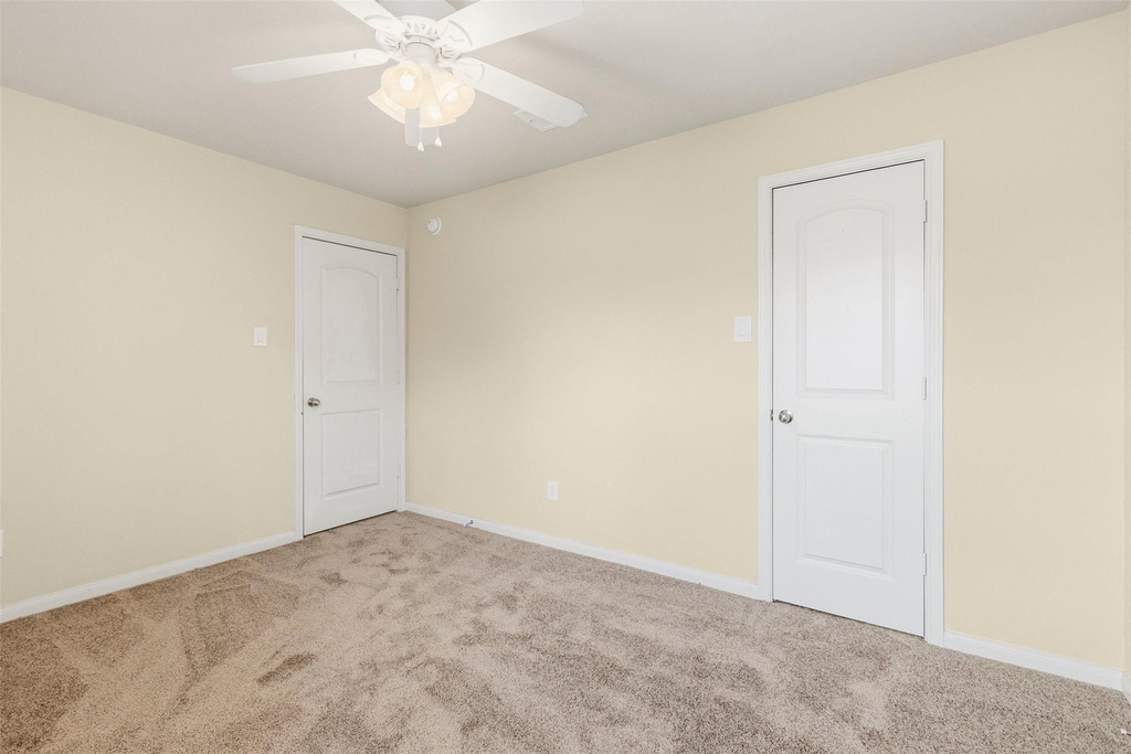 6131 Carpenters Cove Lane - Photo 21