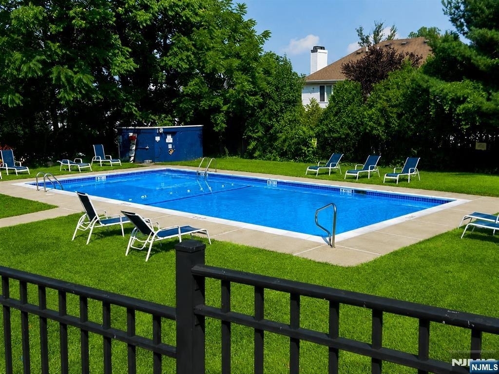 103 Bellgrove - Photo 13