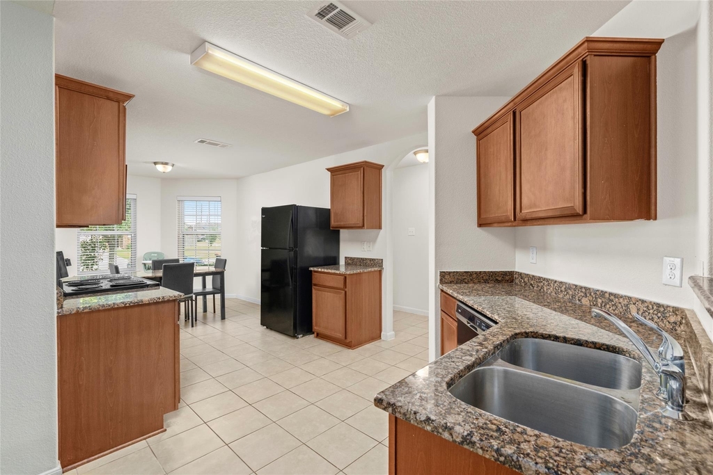 9719 Montana Sapphire Lane - Photo 15