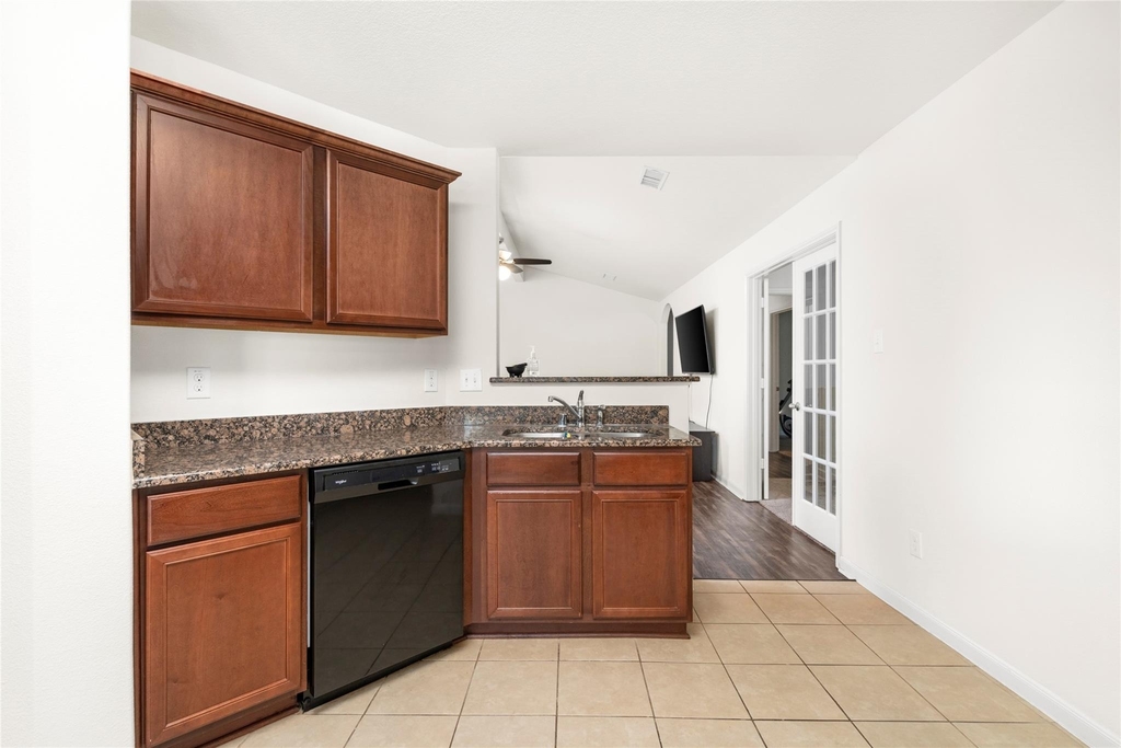 9719 Montana Sapphire Lane - Photo 17