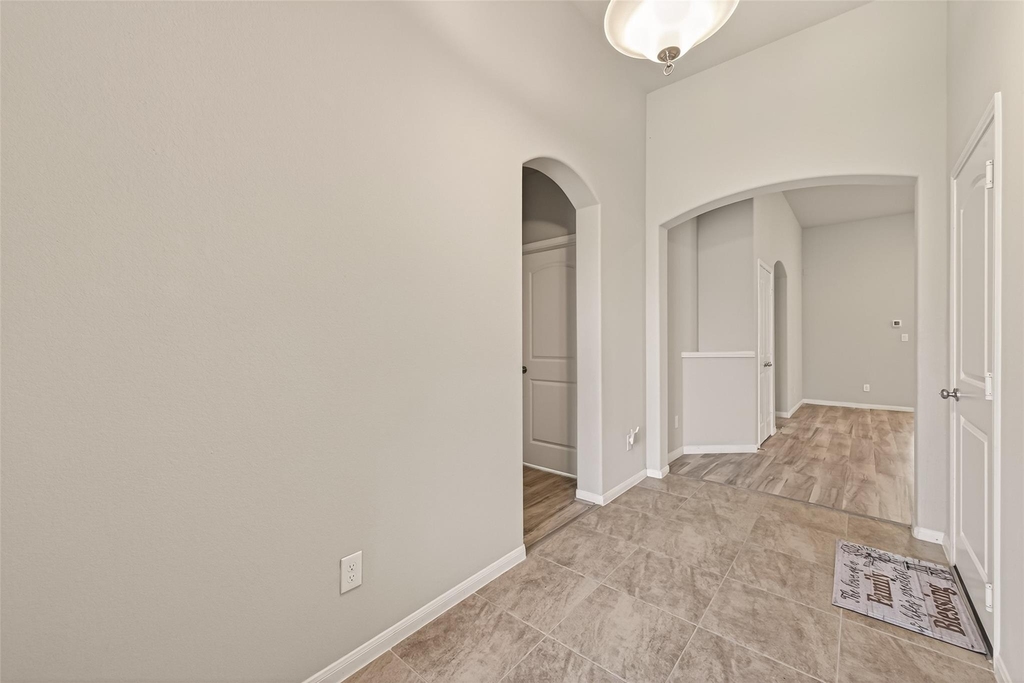 20427 Alpine Meadow Place - Photo 5