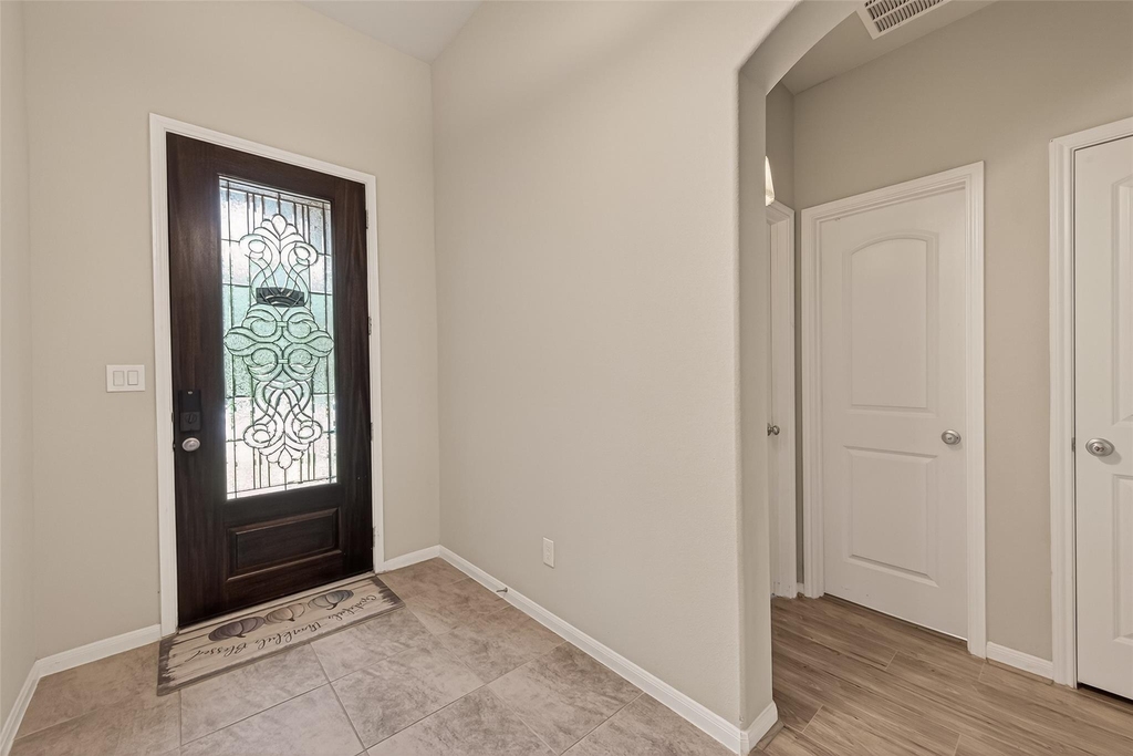 20427 Alpine Meadow Place - Photo 4
