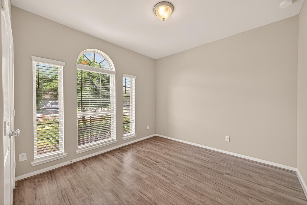 20427 Alpine Meadow Place - Photo 21