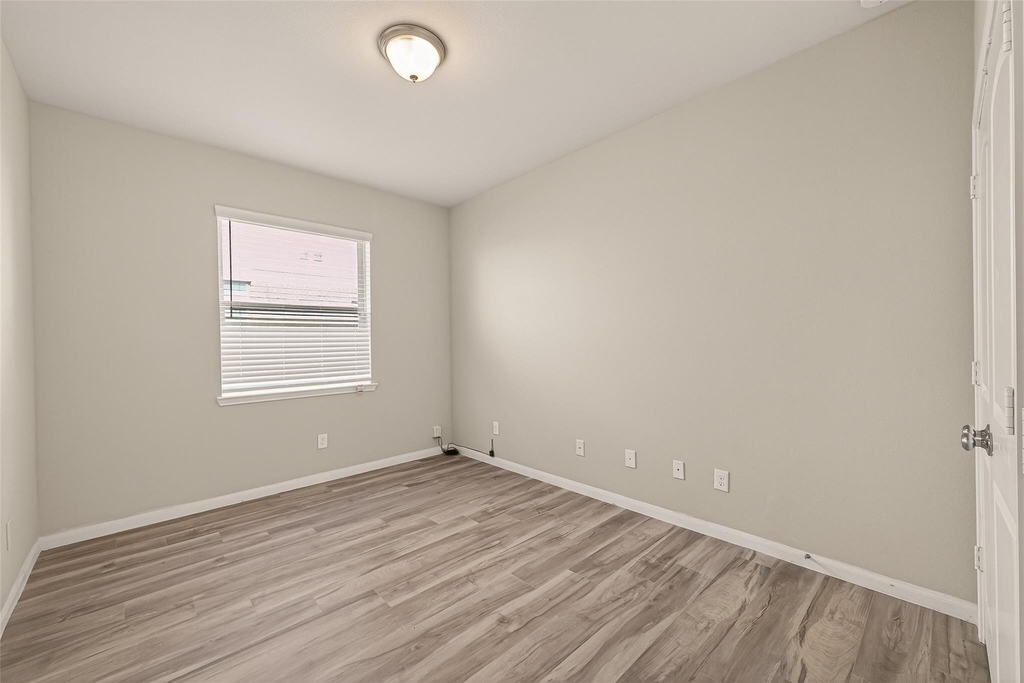 20427 Alpine Meadow Place - Photo 22