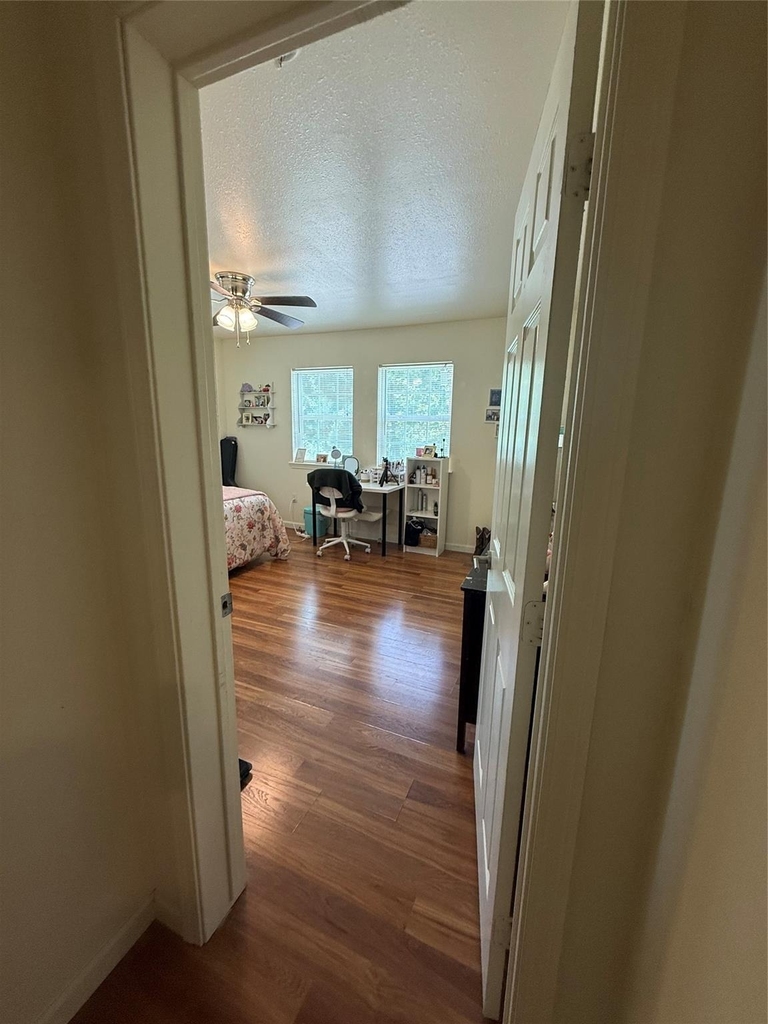 1011 10th Street - Photo 35