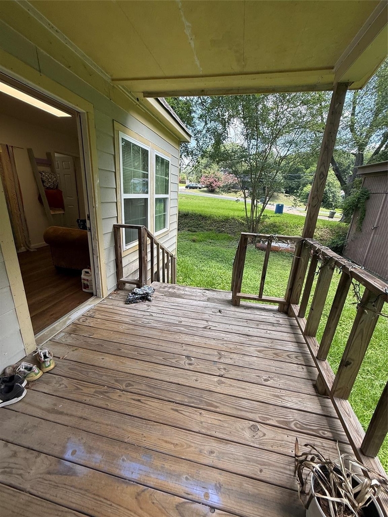 1011 10th Street - Photo 16