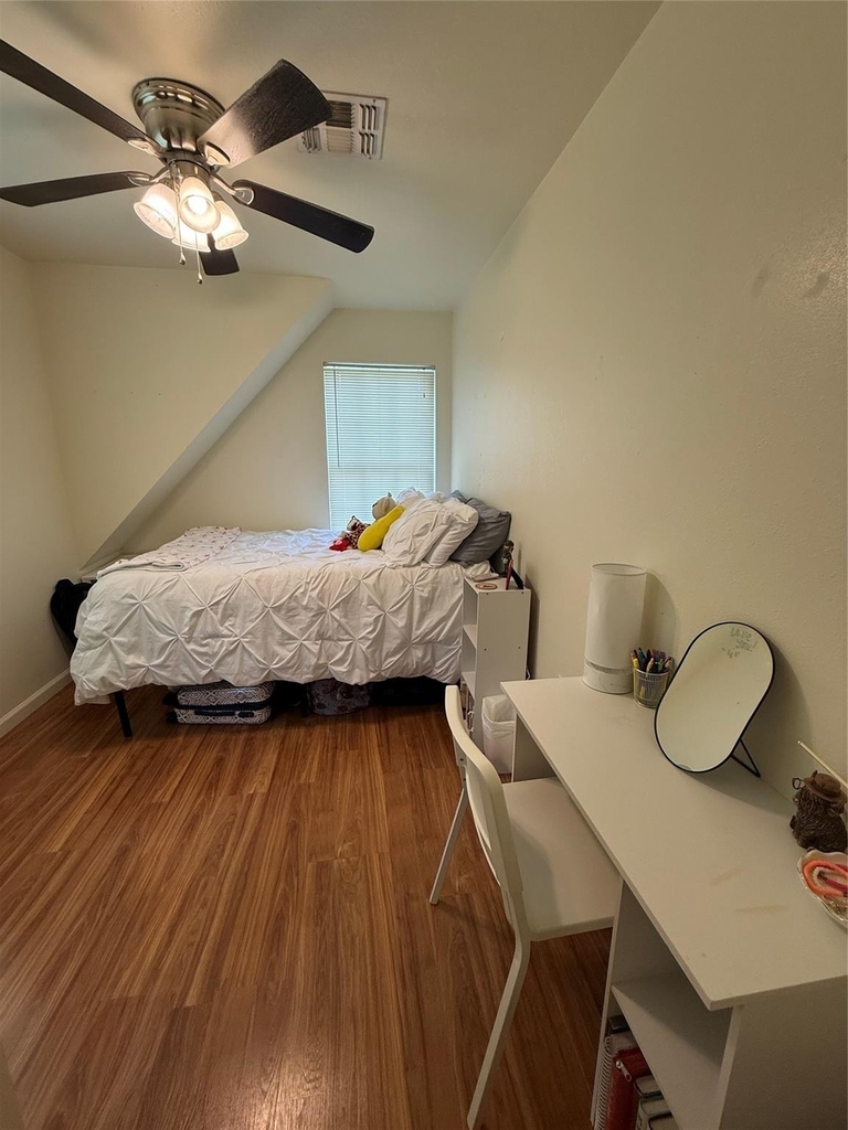 1011 10th Street - Photo 31
