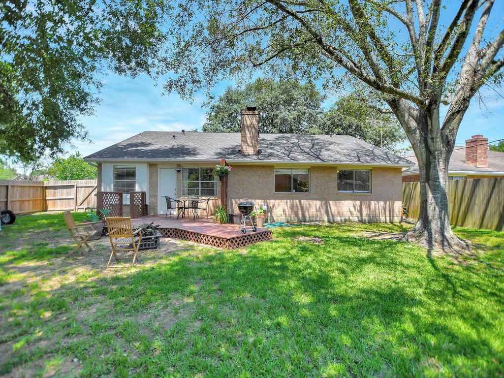 21902 Meadowhill Drive - Photo 31