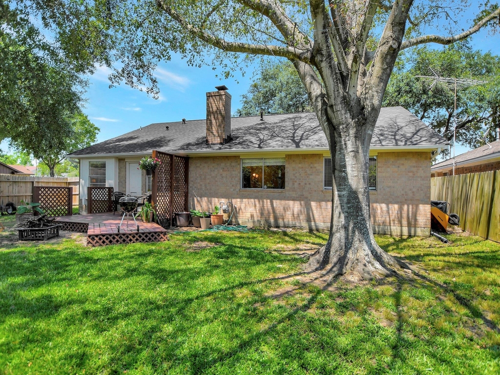 21902 Meadowhill Drive - Photo 34