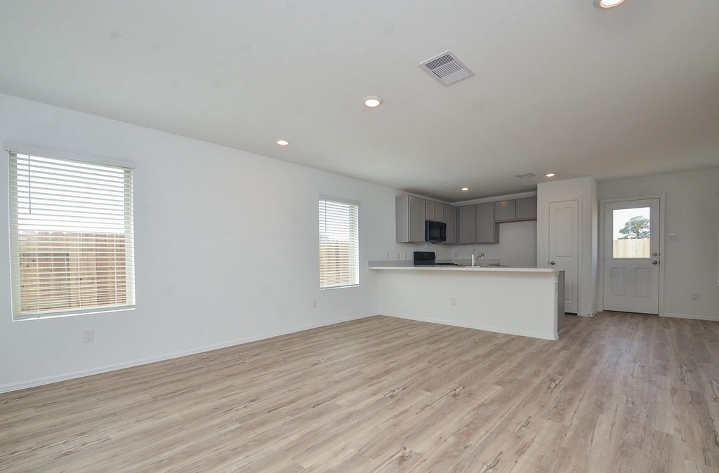 18119 Rockvine Drive - Photo 28