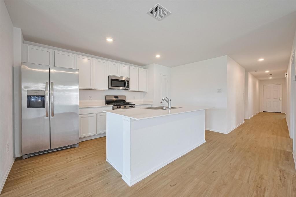 9603 Fulvetta Briar Court - Photo 5